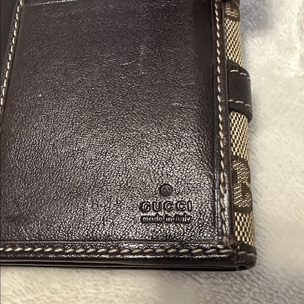 Gucci  Monogram Clutch - Picture 3 of 4